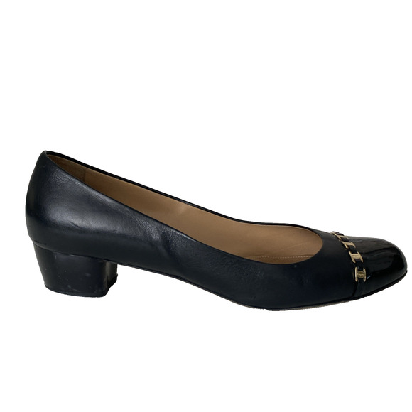 Salvatore Ferragamo Pump Black Leather Round Patent Cap Block Heel Gold Logo 11 - Picture 2 of 16